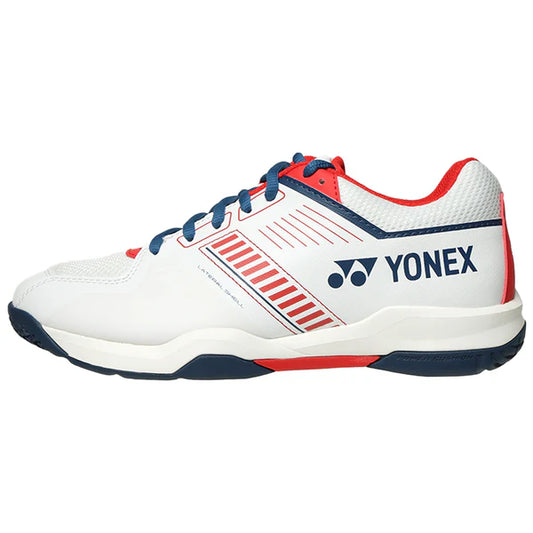 Yonex Power Cushion Strider Flow WIDE Chaussures d'intérieur pour homme - Blanc/Rouge