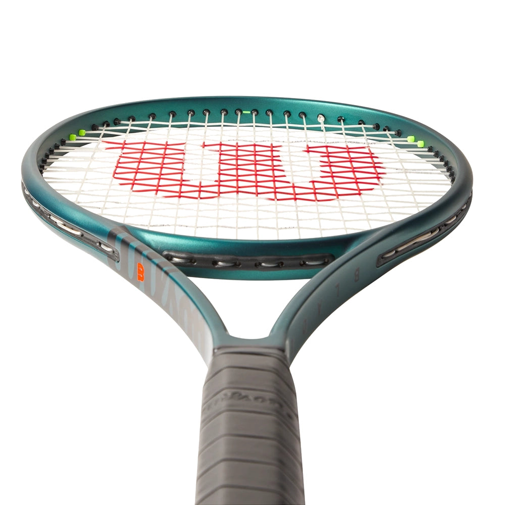 Wilson Blade 98 (16x19) V9 Tennis Racquet