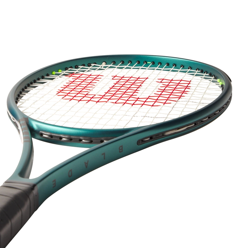 Wilson Blade 98 (18x20) V9 Tennis Racquet