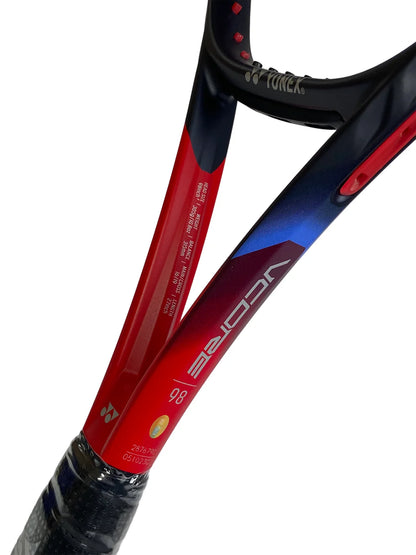 Yonex 23 VCORE 98 SCARLET