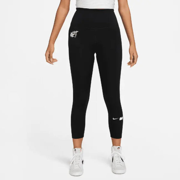 Nike Women's Court Dri-FIT Advantage No-Sew Tight Nike