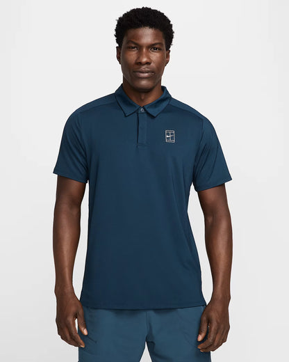 Polo de tennis NikeCourt Advantage Dri-FIT pour homme, bleu marine