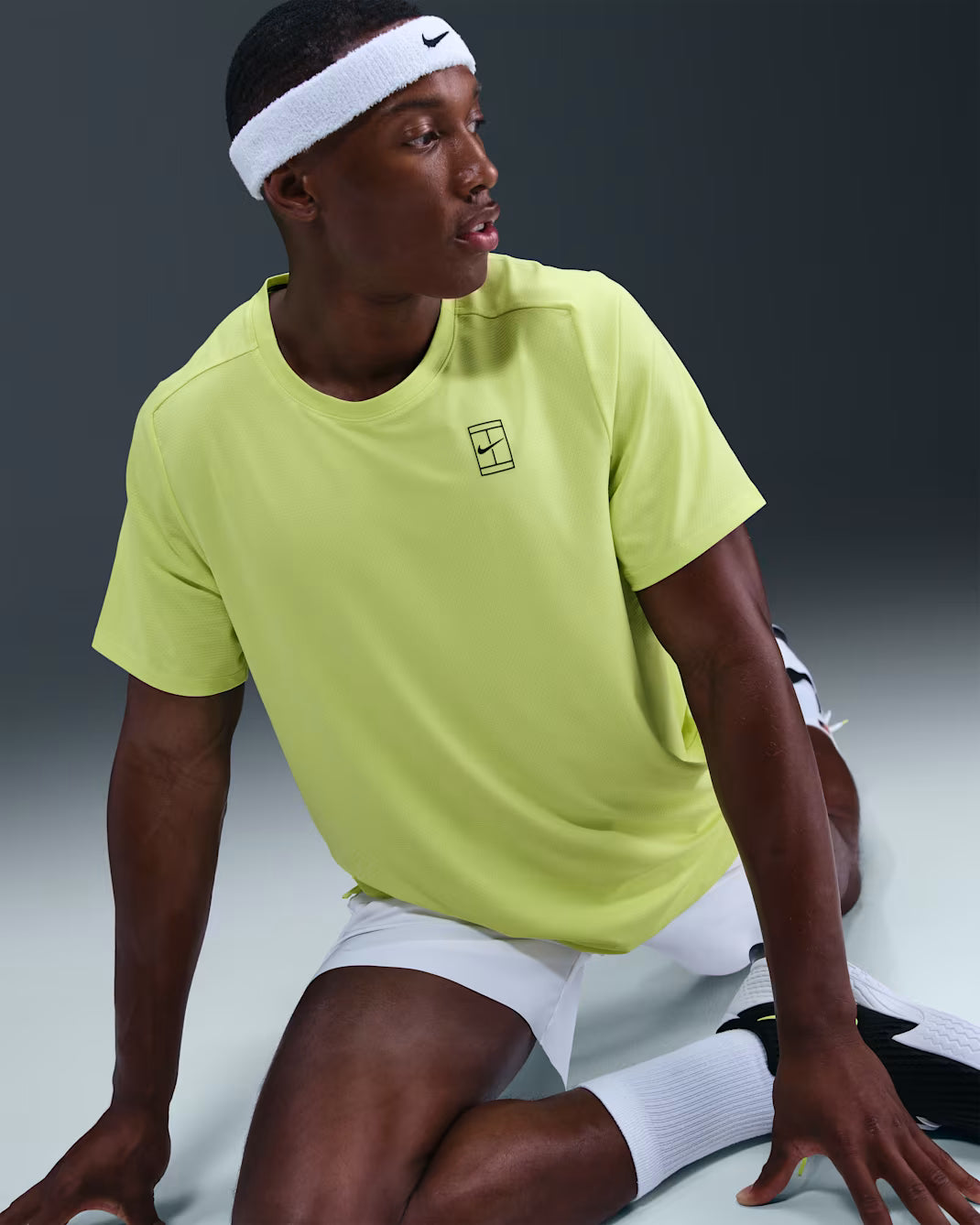NikeCourt Advantage Men's Dri-FIT Tennis Top LT Lemon Nike
