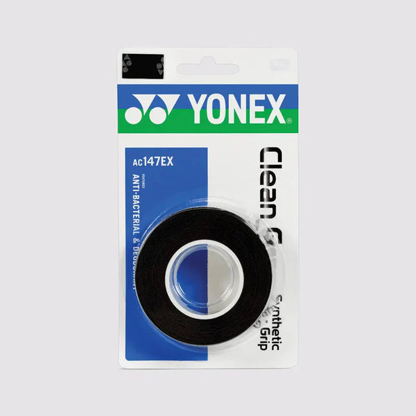 Yonex Clean Grap synthetic tennis grip with three wraps, designed for superior comfort and secure hold during play.