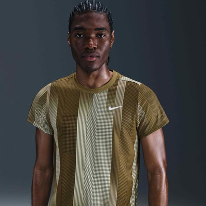 Nike NikeCourt Victory  Men's Dri-FIT Tennis Top