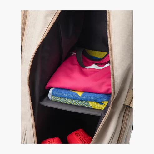 YONEX GEARLOGIC RACQUET BAG 6 pcs Beige Yonex